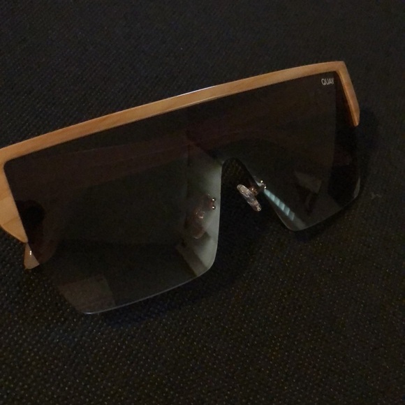Quay Australia Echo Chamber Ivory frame Brown len shield flatbrow sunglasses new main image 6